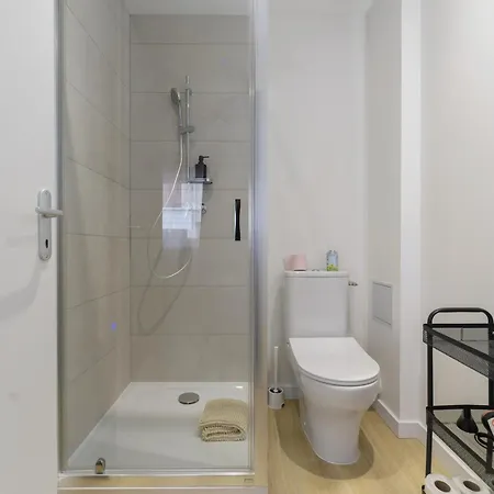 Residence Louis B - Appartements Design Et Climatises Avec Parking *