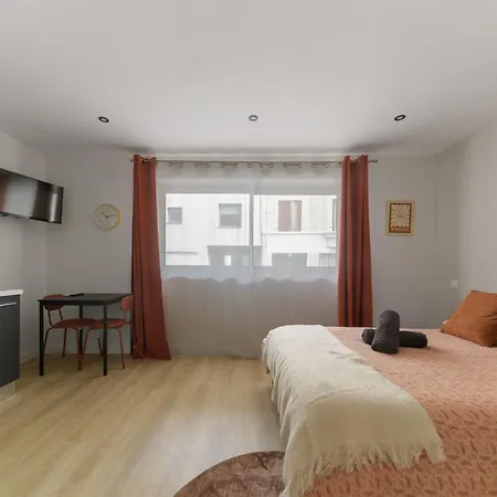 Residence Louis B - Appartements Design Et Climatises Avec Parking * Vichy