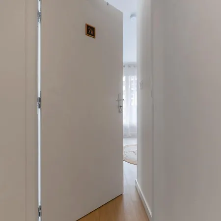 Residence Louis B - Appartements Design Et Climatises Avec Parking Holiday home Vichy