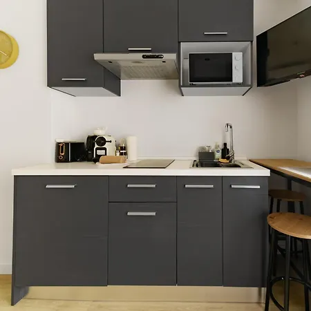 Residence Louis B - Appartements Design Et Climatises Avec Parking Holiday home Vichy