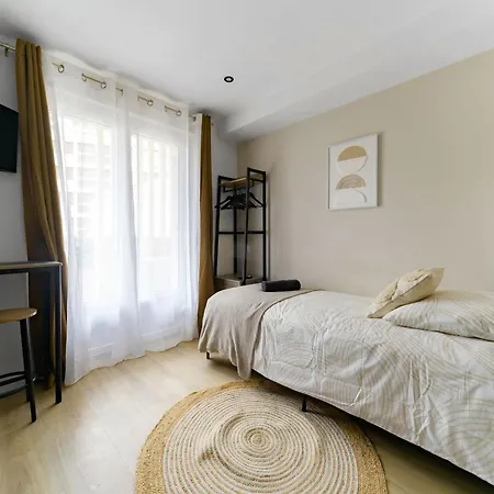 Residence Louis B - Appartements Design Et Climatises Avec Parking Vichy