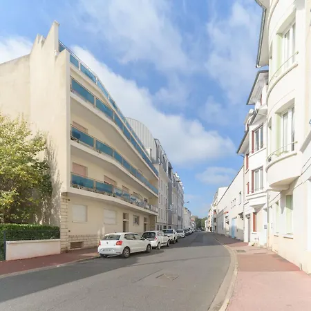 Holiday home Residence Louis B - Appartements Design Et Climatises Avec Parking