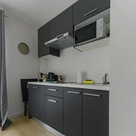 Residence Louis B - Appartements Design Et Climatises Avec Parking Holiday home Vichy