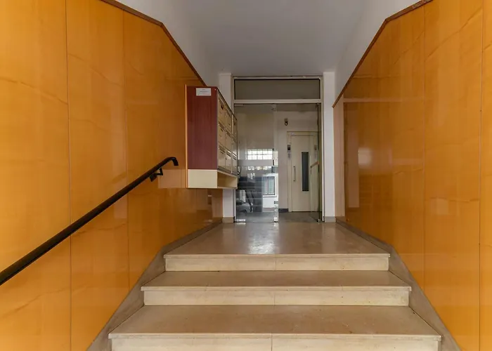 Louis B - Design Et Climatises Apartman *